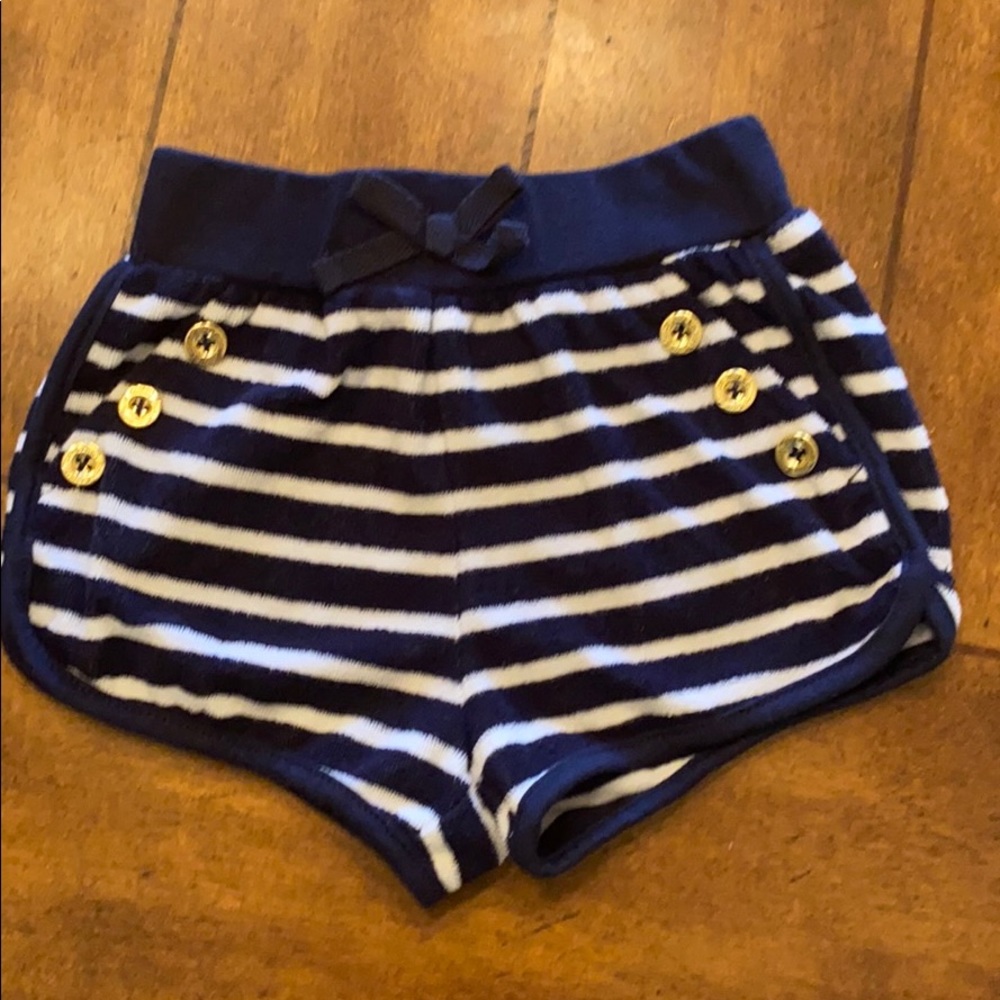Juicy couture terry cloth shorts with pockets